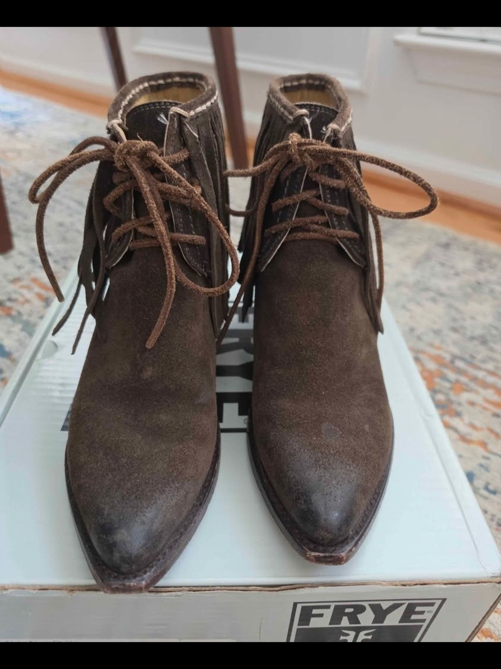 Frye Sacha Fringe Chukka Bootie Size  Women's 9 - Picture 2 of 6